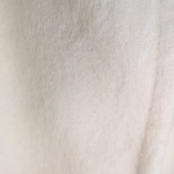 Vintage Windermere Cream 100% Wool Coat, Genuine Fox Collar - Picture 10 of 10